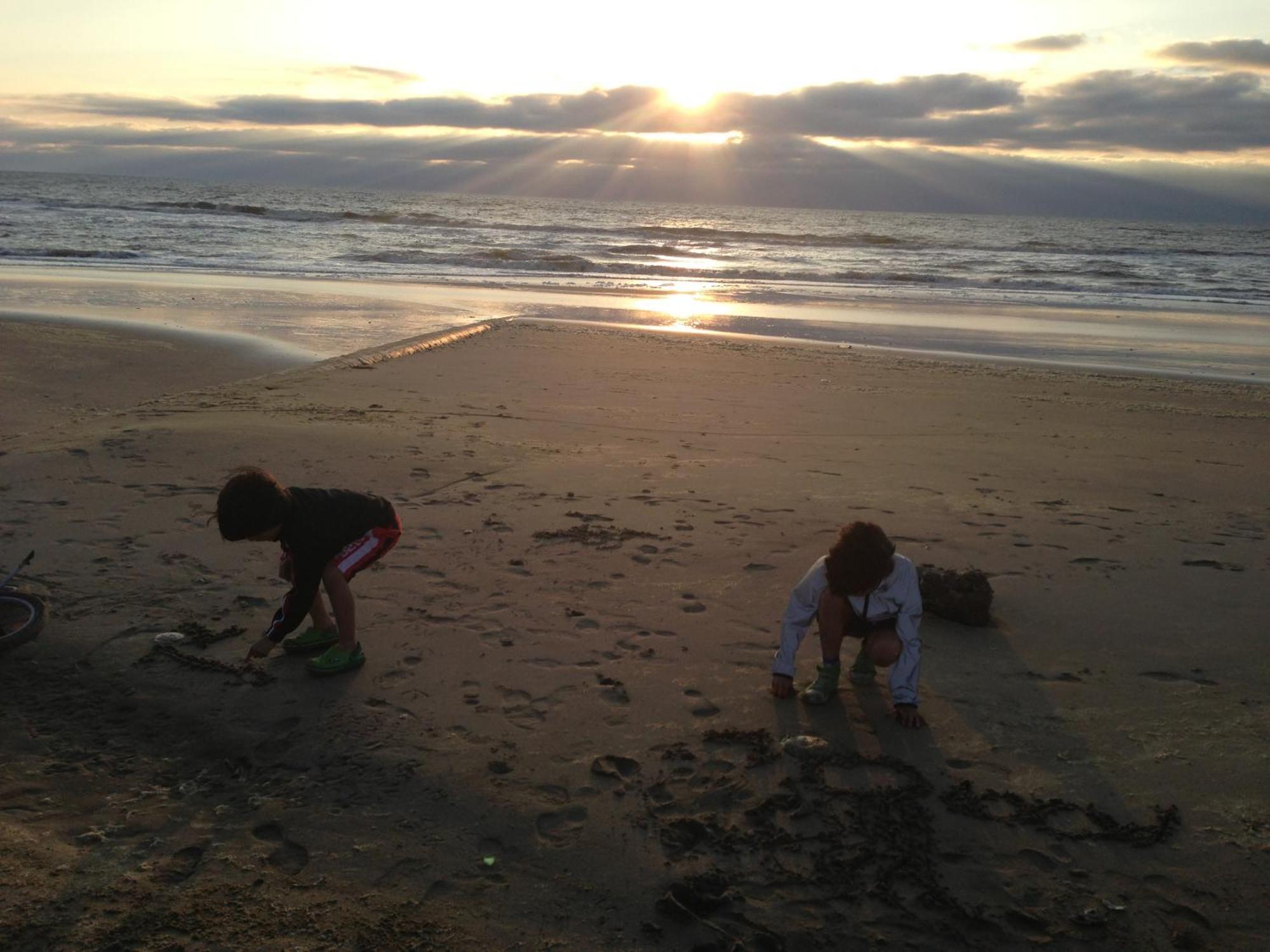 Beach Rose, 1 Free Parking, 2 Min. From Beach, Jacuzzi โนร์ดวิก ภายนอก รูปภาพ